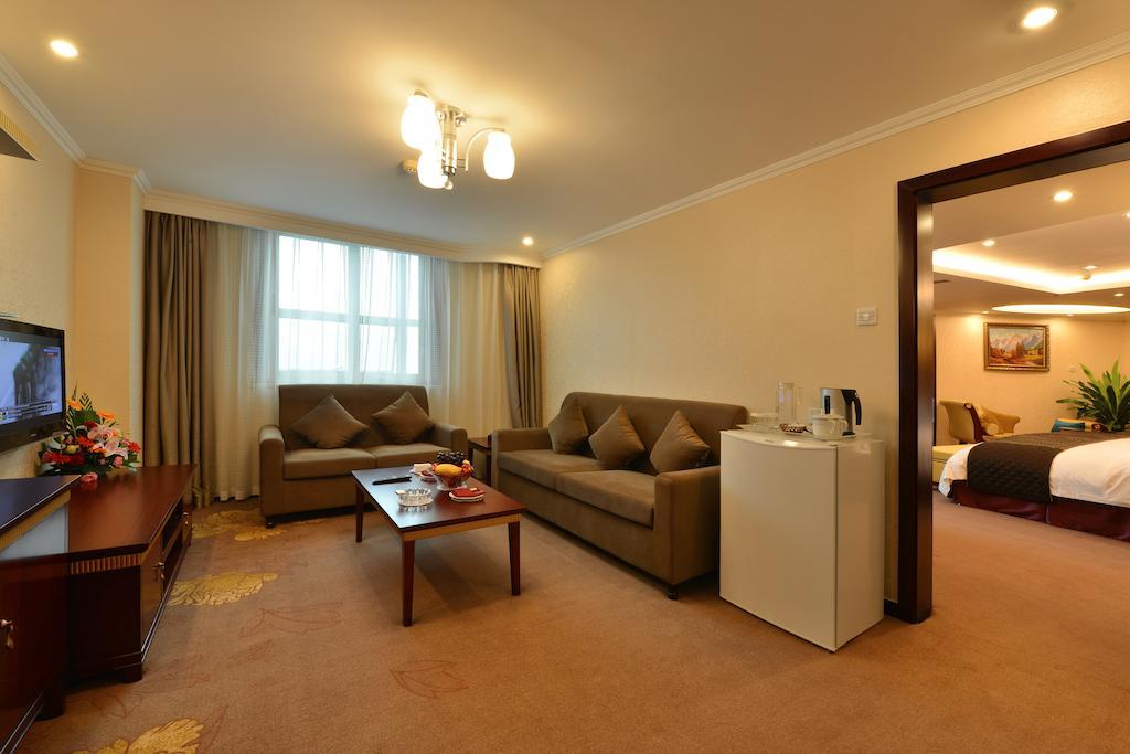 Lutianhua Hotel Chengdu Bilik gambar