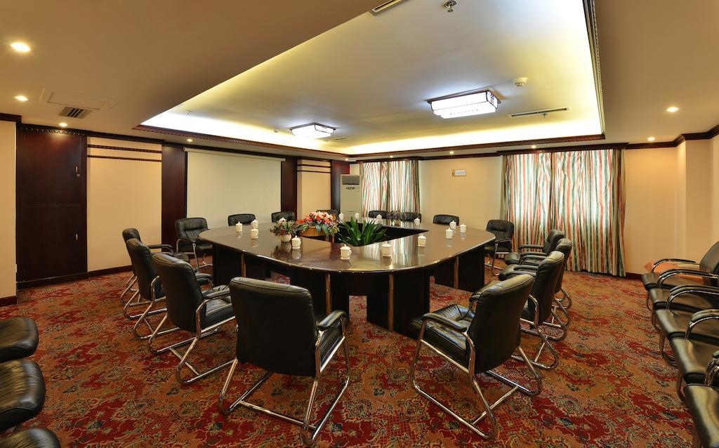 Lutianhua Hotel Chengdu Luaran gambar